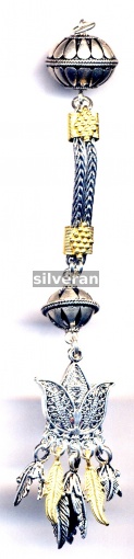 Silver Tassel
